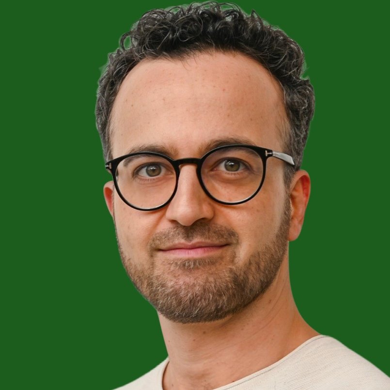 Pouria Kay